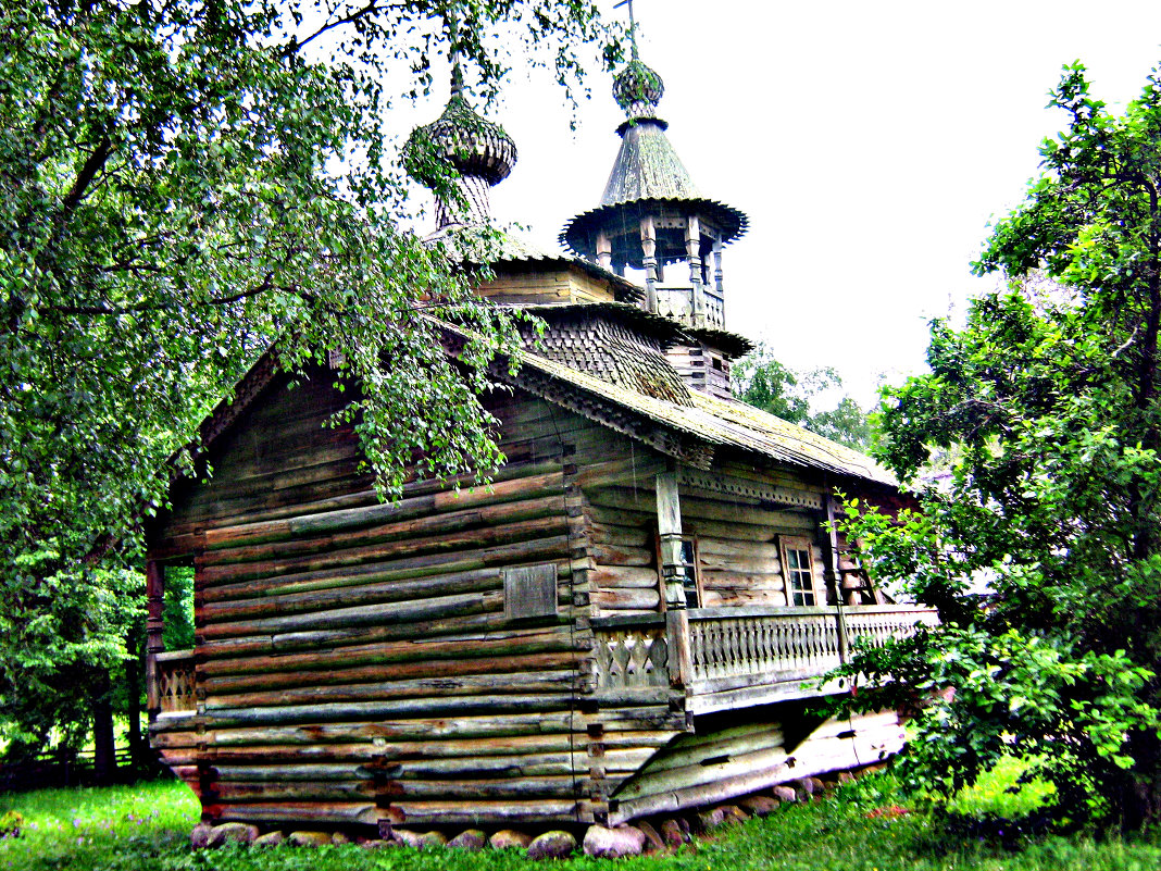 Деревянная церковь - Светлана 