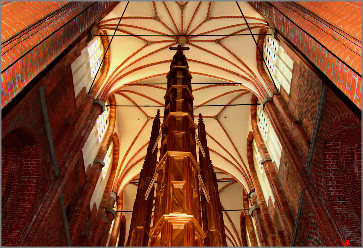 Алтарь в Церкви св.Петра в Риге (обратная сторона) - Елена Belika