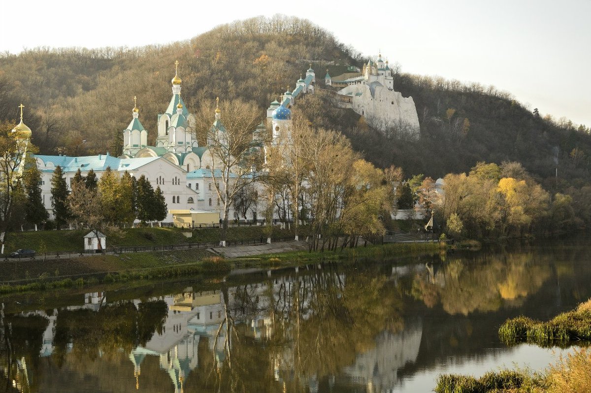 Святогорский Свято-Успенский монастырь