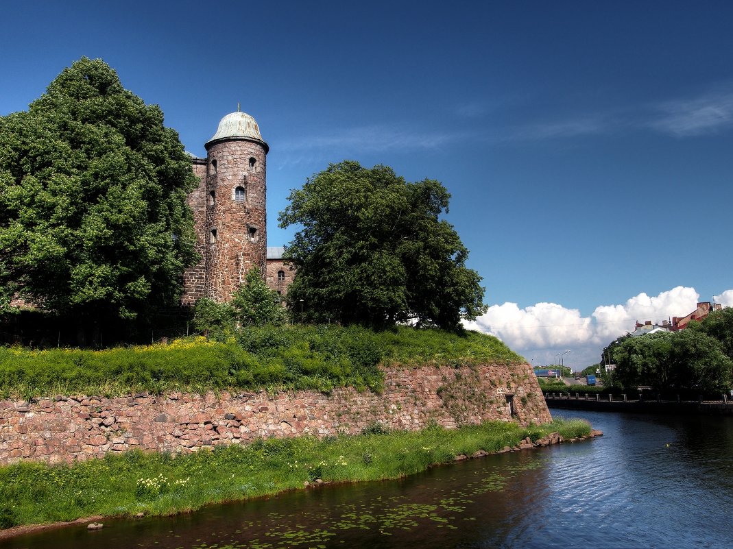 Райская башня Выборгский замок