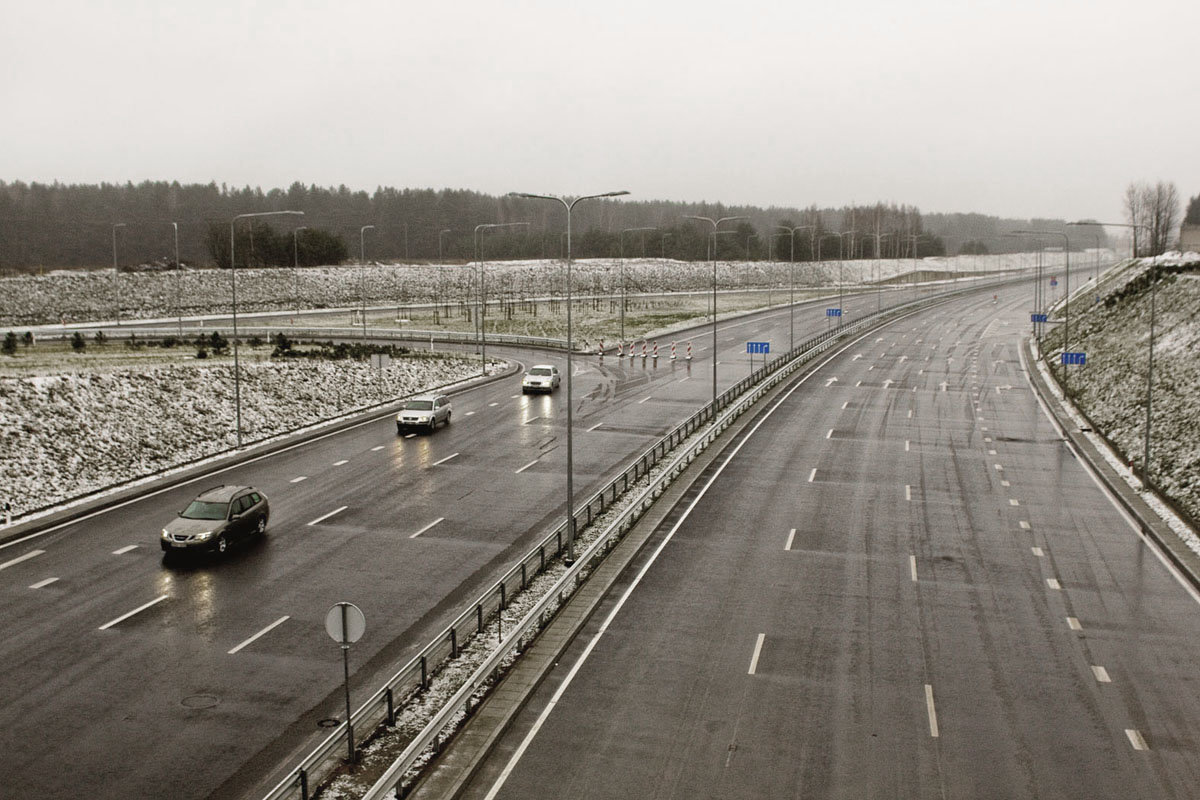 Первый снег на магистрале. 3 - Виктор (victor-afinsky)