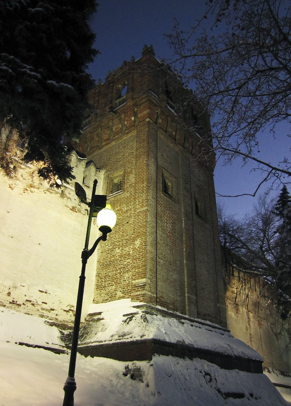 Одна из башен восточной стены - Сергей Мягченков
