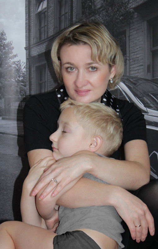 мама и сын - Ольга Медведева
