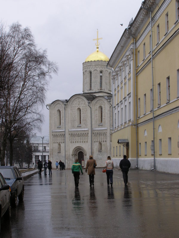 Дмитриевский собор. После дождя - Николай ntv