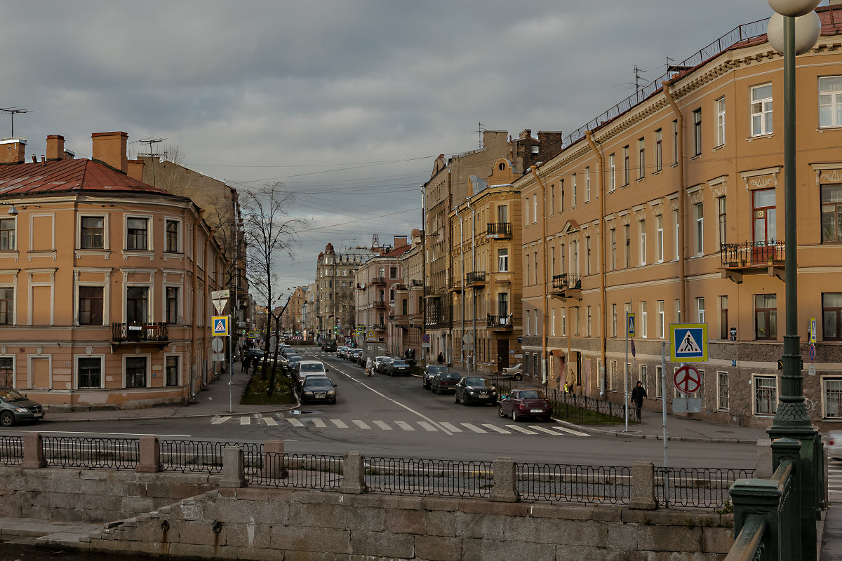 Санкт-Петербург, вид с Английского моста на Английский проспект. - Александр Дроздов