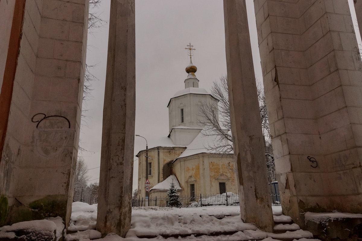 мрак и запустение - Александр Тверской