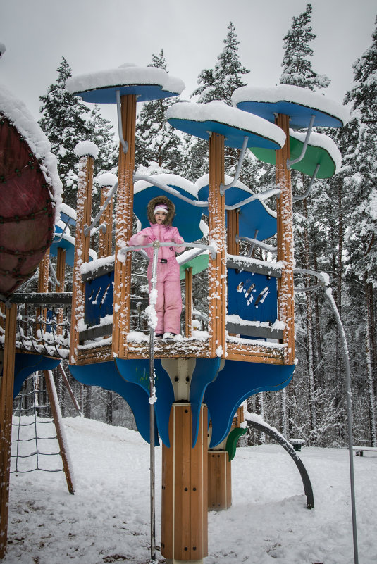 Зима в детском городке - Jevgenija St