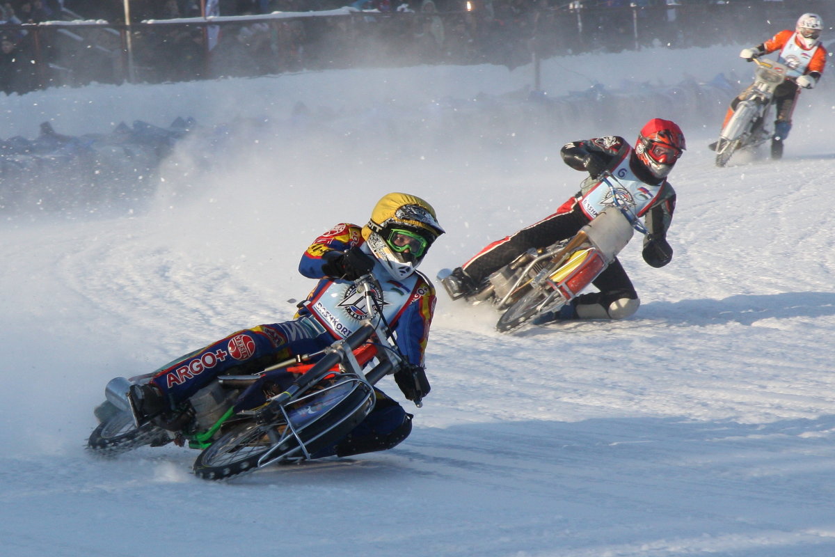 Чемпионат Европы по мотогонкам на льду 23.01.2010 - Ильдар Каримов