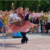 танец медалистам :: Александр Рязанов