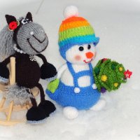 Лошадка и снеговик Егорка :: Алёна 