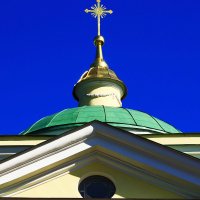 Надвратный крест Александро-Невской Лавры. :: Александр Лейкум