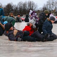 Новогодние забавы :: Юрий Митенёв