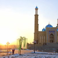 Новая мечеть в Усть-Каменогорске :: Марина Бухарина