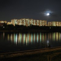 Луна над Москвой :: Алексей Сердюк