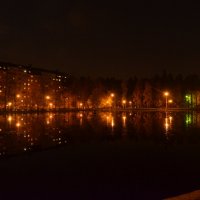 Г.Юбилейный,ночное озеро :: Анастасия Кучина