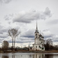 на реке Вологде :: Евгений Мазилов