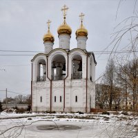 Ты во всём. Ты всегда. Ты везде на земле. На траве. На снегу. На свету и во мгле. :: Ирина Данилова