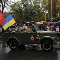 Парад военной техники :: Богдан Петренко