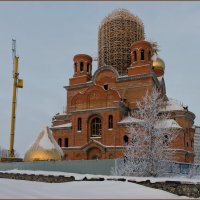 Строительство Михаило-Архангельского собора :: Алёна Михеева