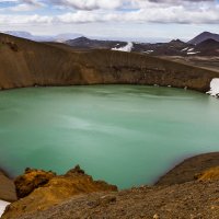 Озеро Вити в кратере потухшего вулкана в Исландии :: Вячеслав Ковригин