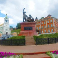 Памятник Минину и Пожарскому :: Vlad Kotov