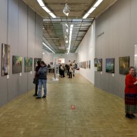 На выставке :: Николай Ефремов