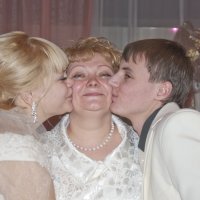 Мы тебя любим, мама! :: Антон Бояркеев
