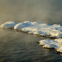 Берег полярных крокодилов :: Василий Хорошев