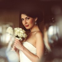 взгляд невесты... :: Батик Табуев