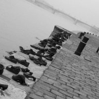 Памятник жертвам Холокоста в Будапеште :: Светлана Темнова