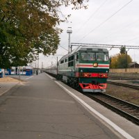 Прибытие поезда на станцию Лихая :: Сергей Sahoganin