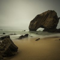 Santa Cruz beach. Portugal :: Yuriy Rogov