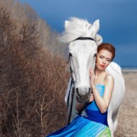 Девушка и лошадь :: ирина шалагина