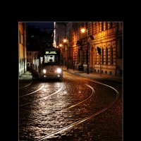 Ночной трамвай :: Виталий Волкоморов