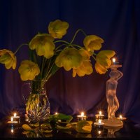 Желтые тюльпаны при свечах :: Ирина Приходько