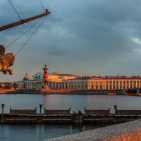 Петербург на закате :: Анатолий Мигов