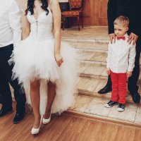 "Мама выходит замуж..." :: Валерий Кузнецов