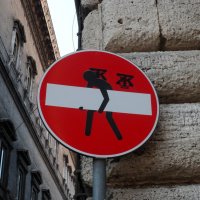 Дорожный знак в Риме. Иллюстрация к "вредному совету" Григория Остера. :)) :: Anna Lepere