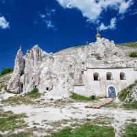 Древний храм в меловой скале :: Алена Бадамшина