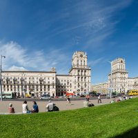 Гарадзкая брама :: Зьміцер Невяроўскі