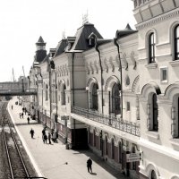 Жд вокзал Владивосток :: Нина Смирнова