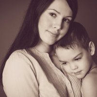 Портрет мамы  и сына) :: Екатерина Дашаева