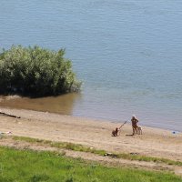 Пляж пустой. :: Олег Афанасьевич Сергеев