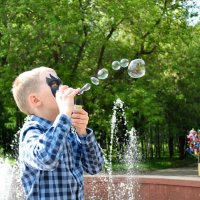 Прогулка в День защиты детей :: Наталья Петрова