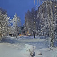 из серии ,,,Зимнее утро в городе,,. :: Леонид Балатский