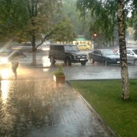Убегая от дождя :: Эдуард Цветков