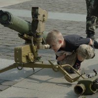 Дети и оружие :: Vladymyr Nastevych