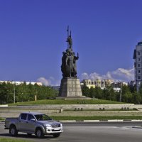 Памятник основателям Сургута :: Николай 