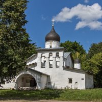 Церковь Воскресения со Стадища. :: Виктор Грузнов