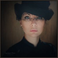 Портрет женщины в шляпке с вуалью :: Марта Май